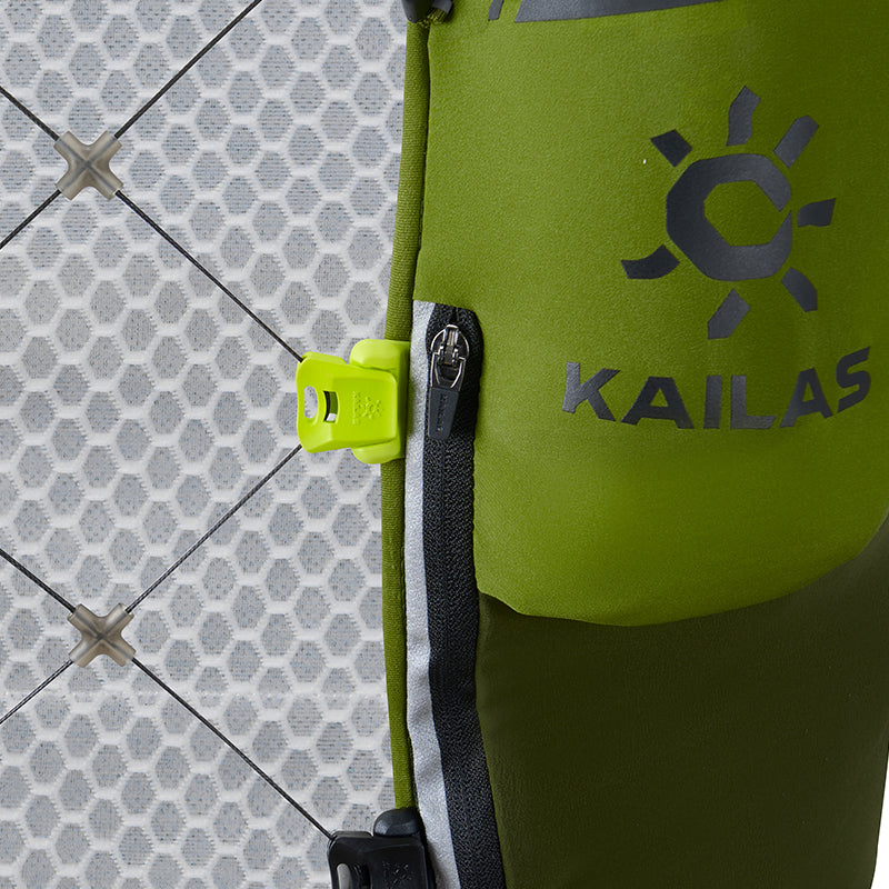 Kailas Fuga Air 8 IV Trail Running Vest Pack 8L Unisex-Color-Pine Green